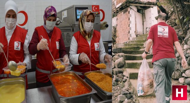 Kızılay Manisa'da günlük 250 aileye sıcak iftar ulaştırıyor
