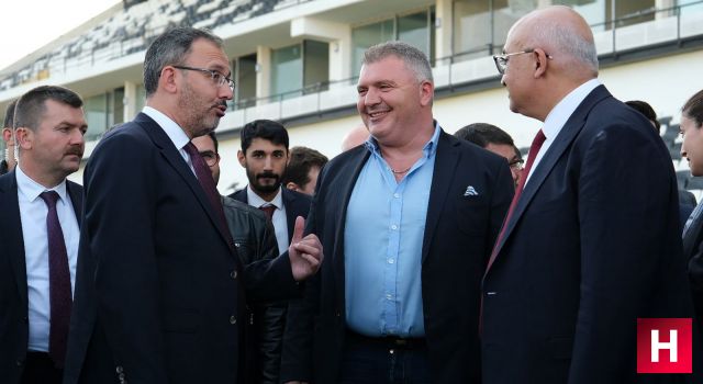 Manisa FK Başkanı Aktan'dan Bakan Kasapoğlu'na stat eleştirisi