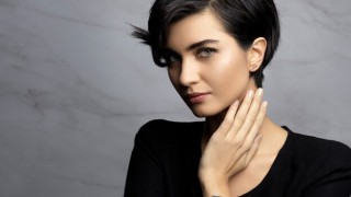 Tuba Büyüküstün çok acıkmış