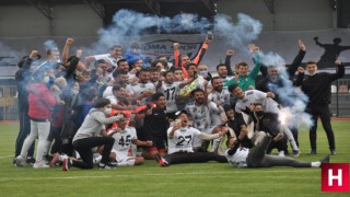 Şampiyon olan Somaspor 2. Lig'e yükseldi