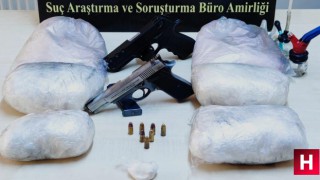Manisa'da durdurulan tırda 5 kilo 803 gram uyuşturucu yakalandı
