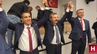 Şehzadeler İYİ Parti'de Çelik farklı kazandı