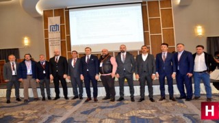 Muradiye OSB'de Kıvırcık yeniden başkanlığa seçildi